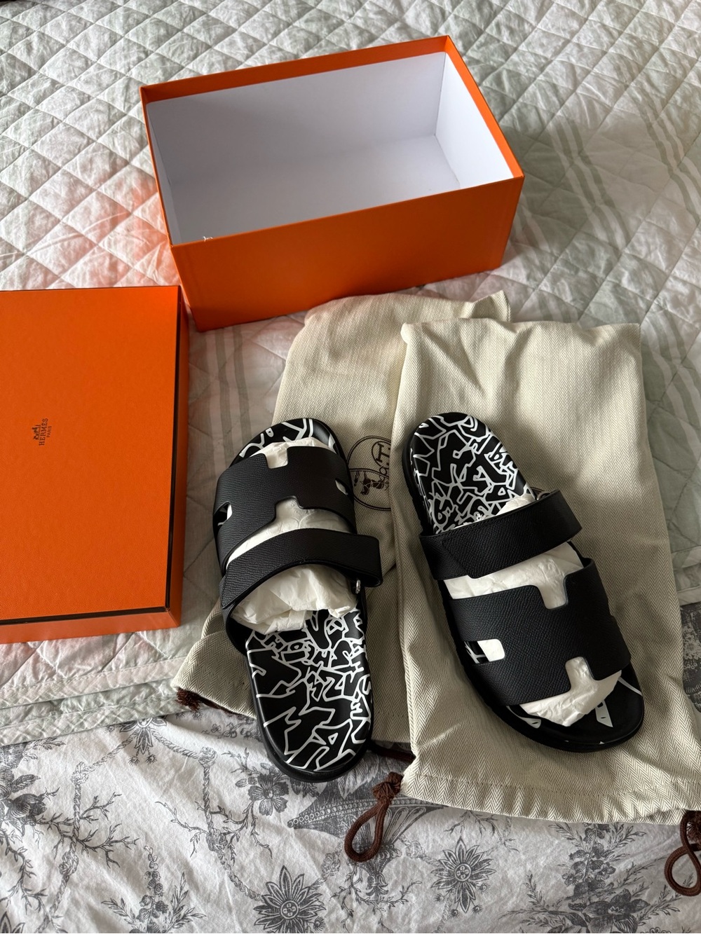 Hermes Black & White Men’s Oran Style Slide Sandals